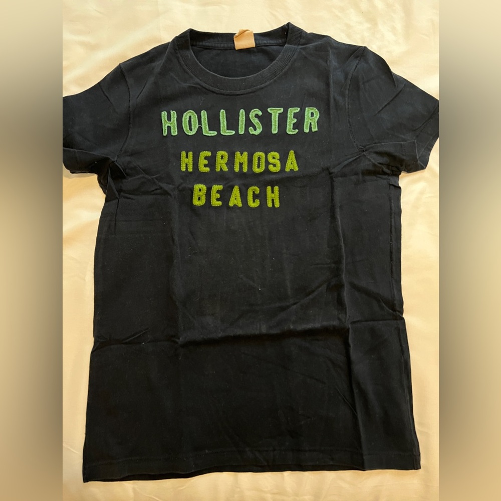 Hollister small